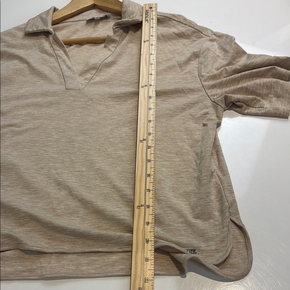 Calvin Klein Tan Short Sleeve Tee Relaxed Fit Size Medium - Picture 5 of 6